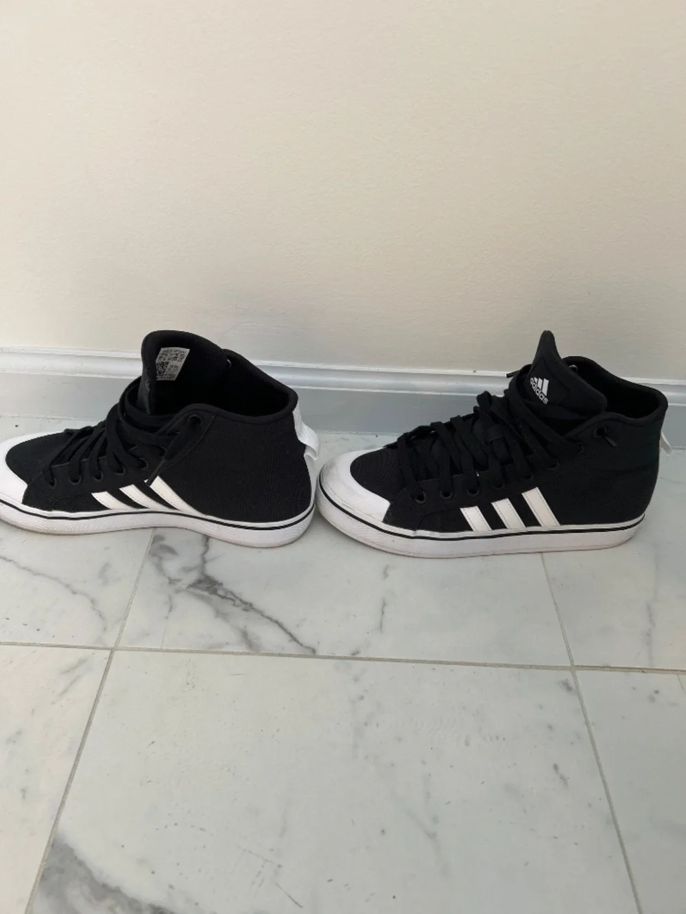 Adidas Cloudfoam shoes